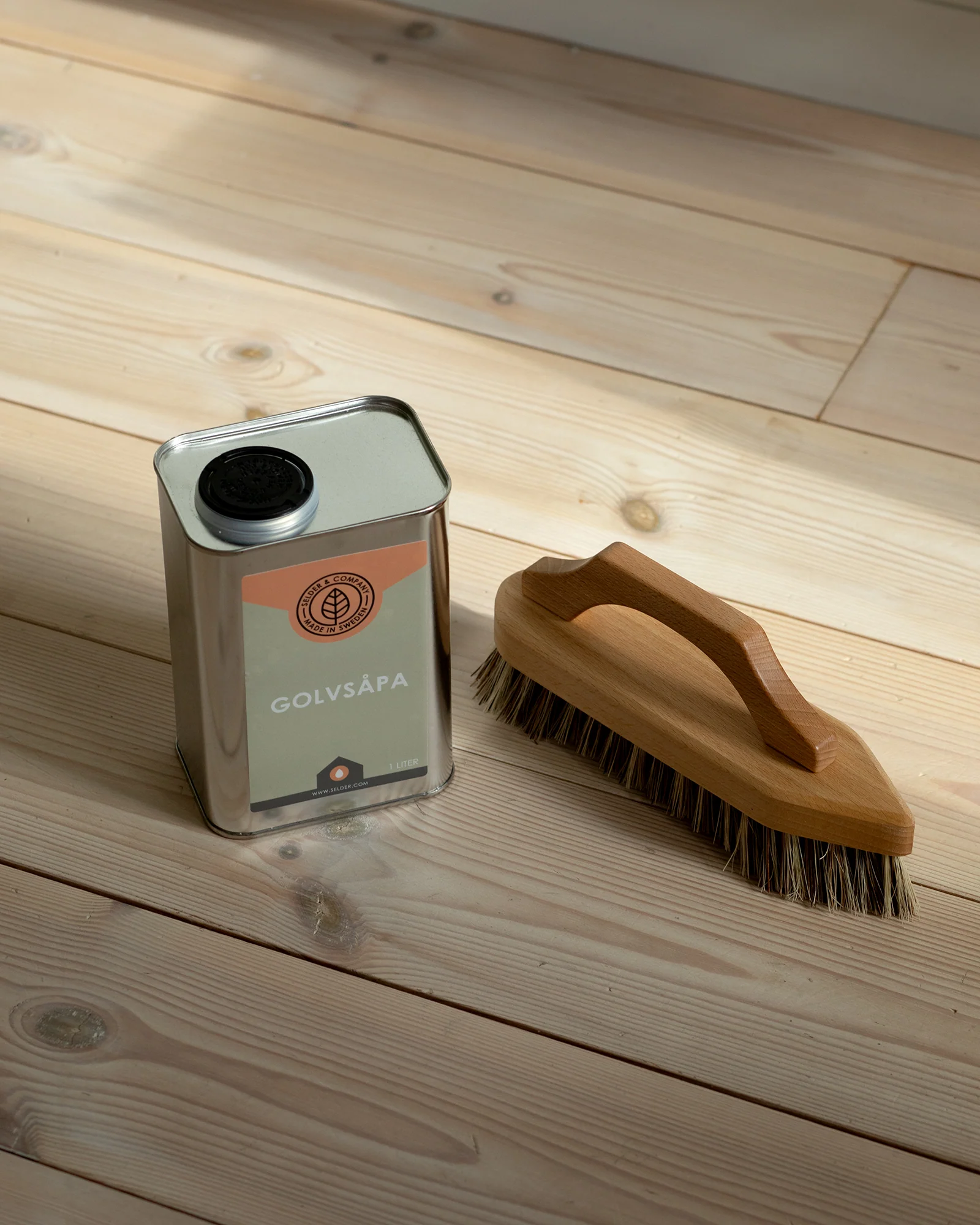 Miniatyrbild 2